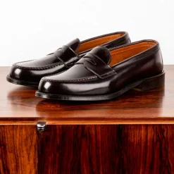 Alden #8 Cordovan Leisure Handsewn Loafer "986"