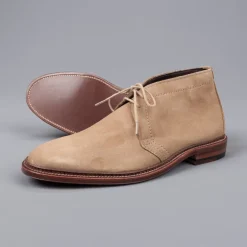 Alden chukka in unlined dark tan suede