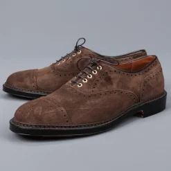 Alden medallion toe 5 eye oxford humus suede