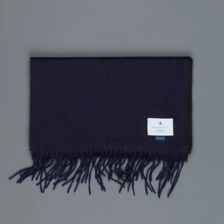 Alex Begg Arran scarf 100% cashmere Navy Charcoal