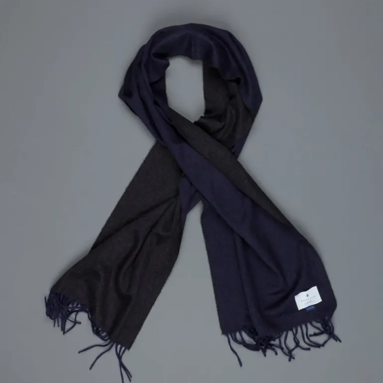 Alex Begg Arran scarf 100% cashmere Navy Charcoal