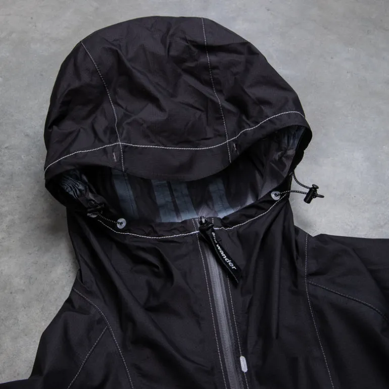 And Wander 3L UL Rain Jacket Black