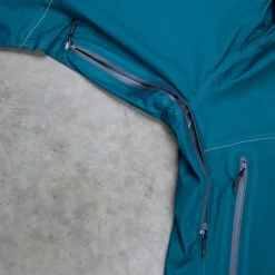 And Wander 3L UL Rain Jacket Blue