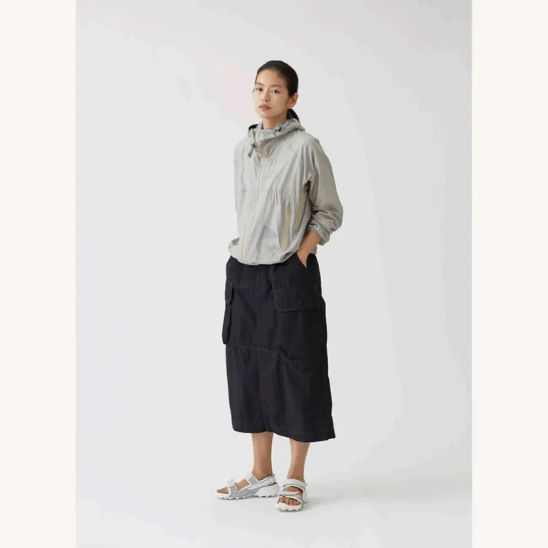 And Wander 3L UL Rain Jacket Light Gray