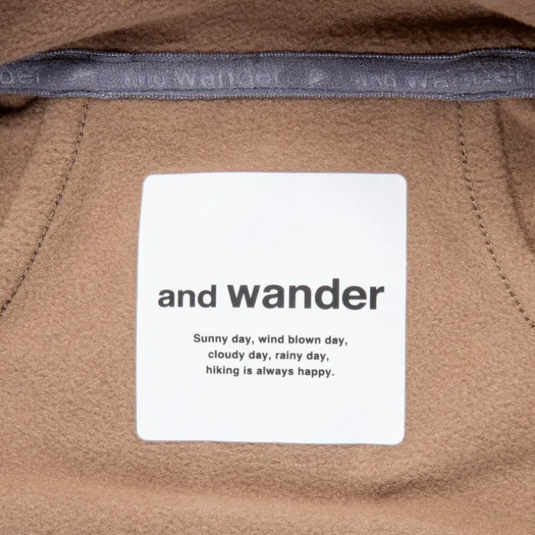 And Wander Light Fleece Jacket Beige
