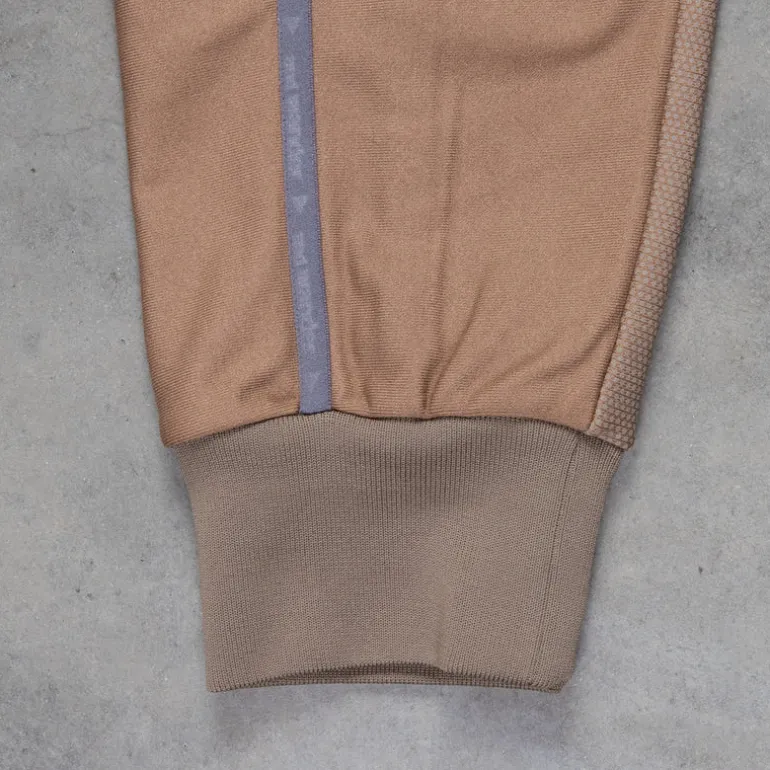 And Wander Light Fleece Pants Beige