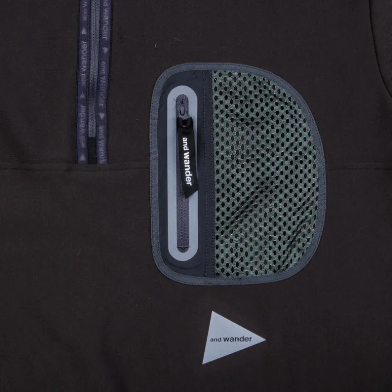 And Wander light fleece pullover charcoal