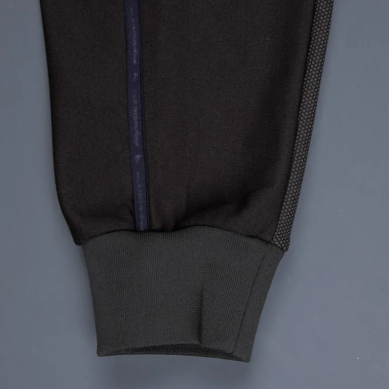 And Wander light fleece pants charcoal