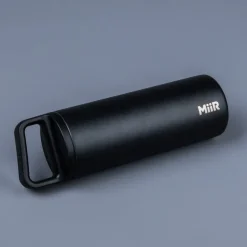 And Wander MiiR bottle 16oz Black