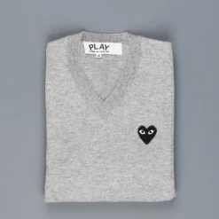 Comme des Garçons PLAY V-Neck pullover Light Grey Black heart