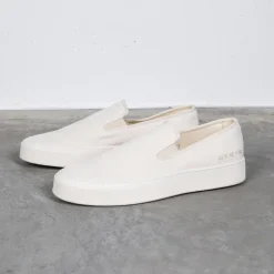 Common Projects 5217 Slip-On in Canvas Off-White