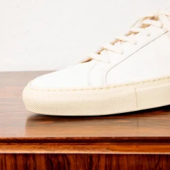 Common Projects Achilles in Canvas Off White