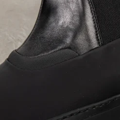 Common Projects Chelsea Special Edition Black