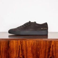 Common Projects Original Achilles in Suede Charcoal