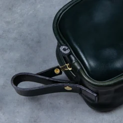 Croots Malton Bridle Leather Wash Bag Racing Green