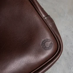Croots Vintage Leather Wash Bag Dark Brown