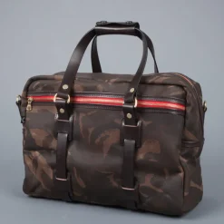 Croots Vintage waxed camo traveller bag