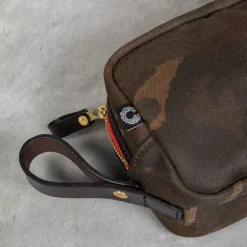 Croots Waxed Canvas Wash Bag Camo