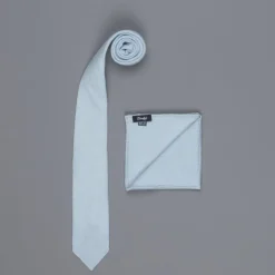 Drake's Cashmere Tie untipped & Pocket Square Match sky blue melange