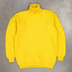 Laurence J. Smith Super Soft Seamless Roll Neck Pullover Lemon Zest
