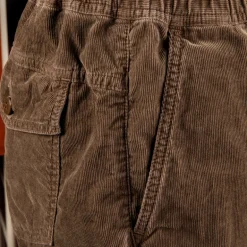 Remi Relief Corduroy Easy Shorts Brown