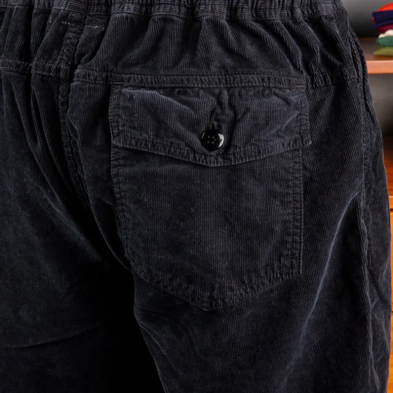 Remi Relief Corduroy Easy Shorts Black