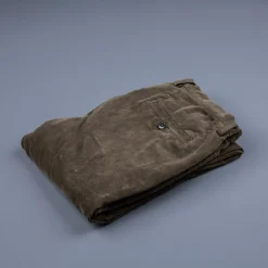 Remi Relief Corduroy stretch pants Khaki