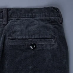 Remi Relief Corduroy stretch pants Gray