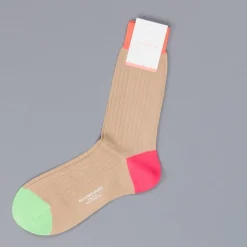 Richard James Berber cotton socks in Light Khaki