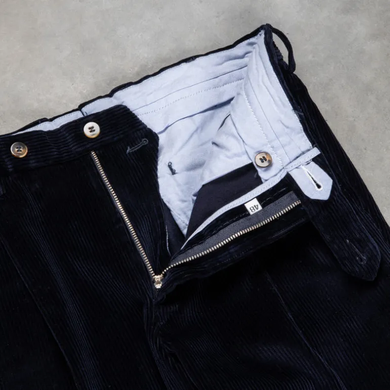 Rota Pantaloni High Rise Regular Fit 8-Wale Corduroy Blu Notte