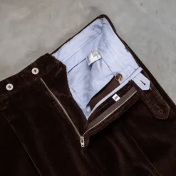 Rota Pantaloni High Rise Regular Fit 8-Wale Corduroy Marrone Scuro