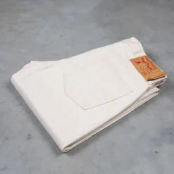 Studio d'Artisan Relax Tapered fit 13 Oz Ivory denim