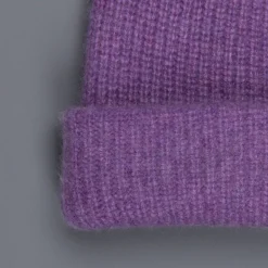The Elder Statesman 100% Cashmere Watchman cap in Amethyst