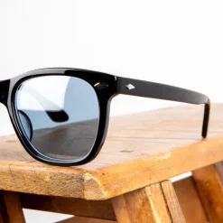 The Real McCoy's Geyser / Black Frame Sunglasses Blue