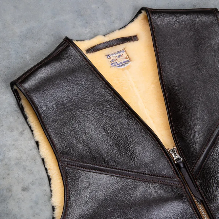 The Real McCoy's Type C-3 Vest MFG. Co Seal Brown