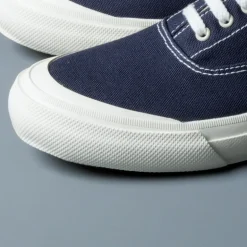 The Real McCoy's U.S.N. Cotton Canvas Deck Shoes navy