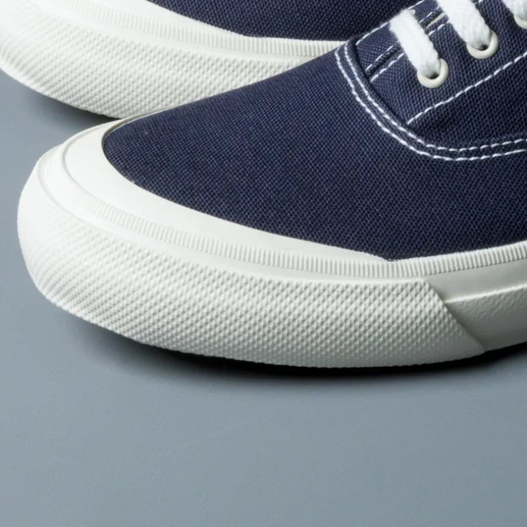 The Real McCoy's U.S.N. Cotton Canvas Deck Shoes navy