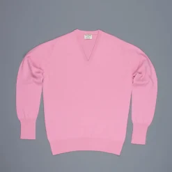 William Lockie Oxton Cashmere V-Neck Mhairi