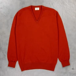 William Lockie Oxton Cashmere V-Neck Harissa