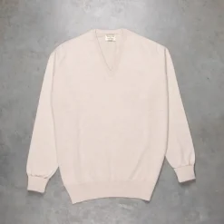 William Lockie Oxton Cashmere V-Neck Swansdown