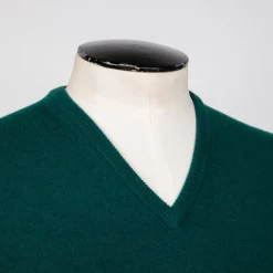 William Lockie Oxton Cashmere V-Neck Holly